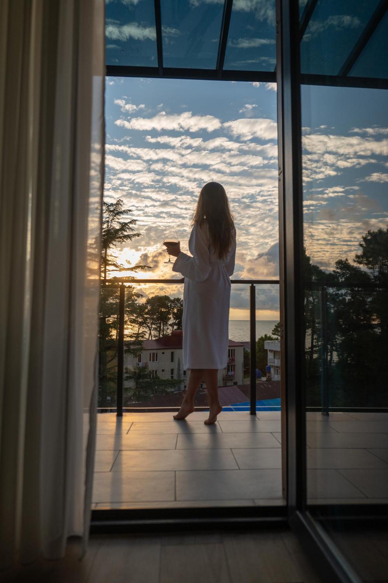 Ritsa Resort อูเรคี ภายนอก รูปภาพ